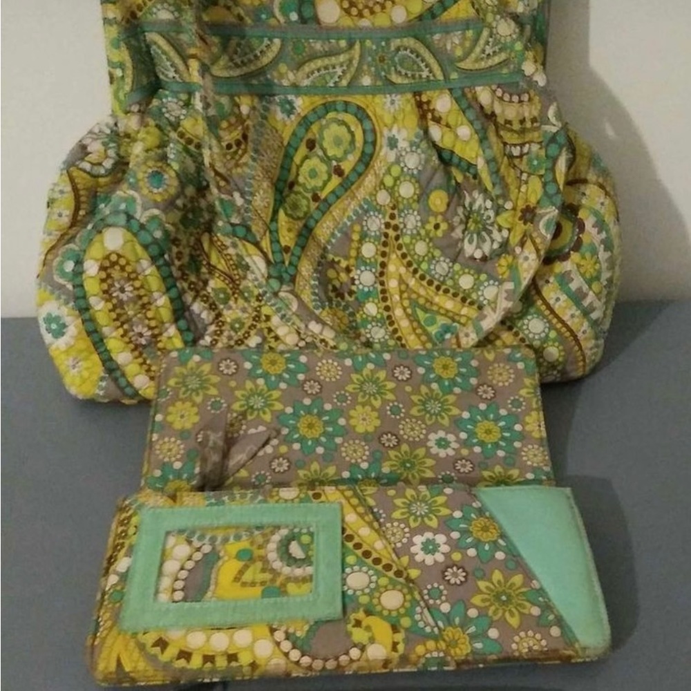 Vera Bradley Purse with matching Wallet